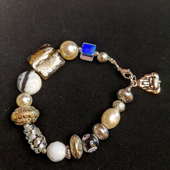 Mixed bead Buddha dangle glass and metal plastic mix! - Picture 2 of 10